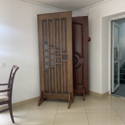 Door unit with glass inserts (solid ash)